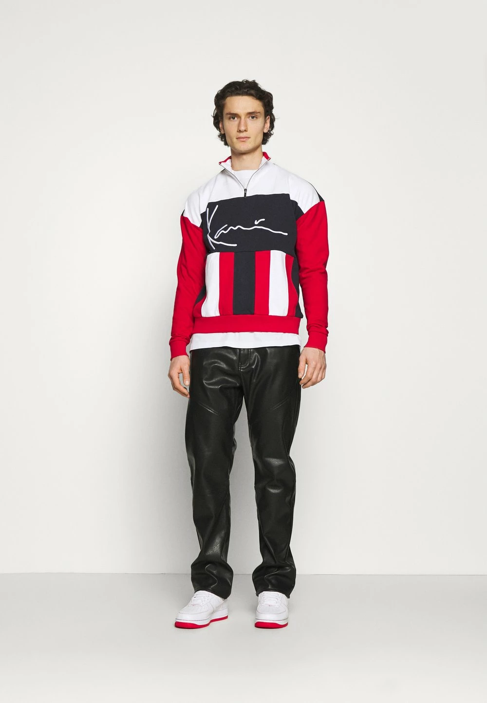 Karl Kani SIGNATURE BLOCK TROYER UNISEX - Sweatshirt Prix Accessible sweatshirts col camionneur 4 Karl Kani SIGNATURE BLOCK TROYER UNISEX - Sweatshirt Prix Accessible sweatshirts col camionneur – Image 2