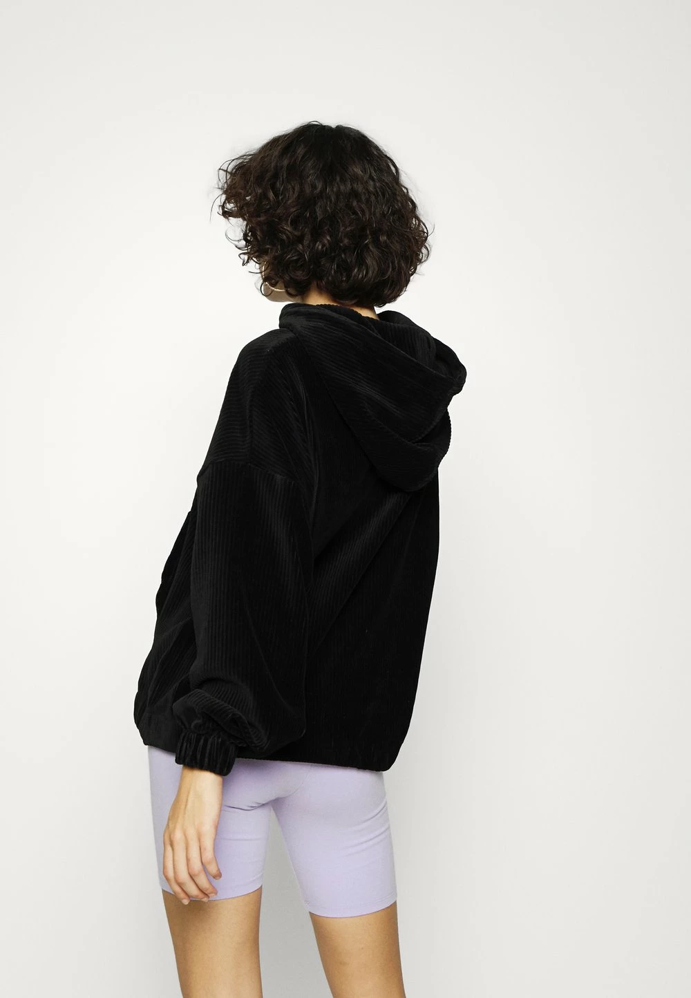 Karl Kani Prix Ourlé SMALL SIGNATURE HOODIE - Sweat à capuche sweats & sweats à capuche female 5 Karl Kani Prix Ourlé SMALL SIGNATURE HOODIE - Sweat à capuche sweats & sweats à capuche female – Image 3