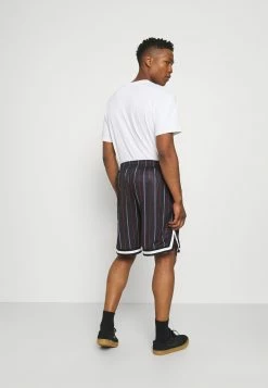 Karl Kani En Remise SMALL SIGNATURE PINSTRIPE - Short shorts & bermudas normale male -Karl Kani Soldes Boutique 1473c4e040014168bdd6acf2629d8246