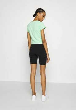 Prix Avantageux Karl Kani COLLEGE CYCLING - Short shorts haute female -Karl Kani Soldes Boutique 1a49ec690d9544698916fb2dbf530006