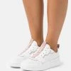 Karl Kani qualité absolue Baskets basses sneakers rond female