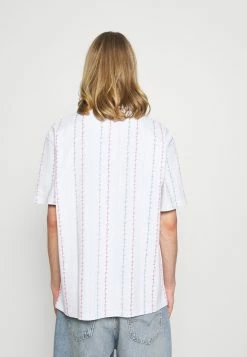 Prix Allégé Karl Kani UNISEX SIGNATURE LOGO TEE - T-shirt imprimé t-shirts col rond 9 Prix Allégé Karl Kani UNISEX SIGNATURE LOGO TEE - T-shirt imprimé t-shirts col rond -Karl Kani Soldes Boutique 288300176ff041c182068022897e3d2f