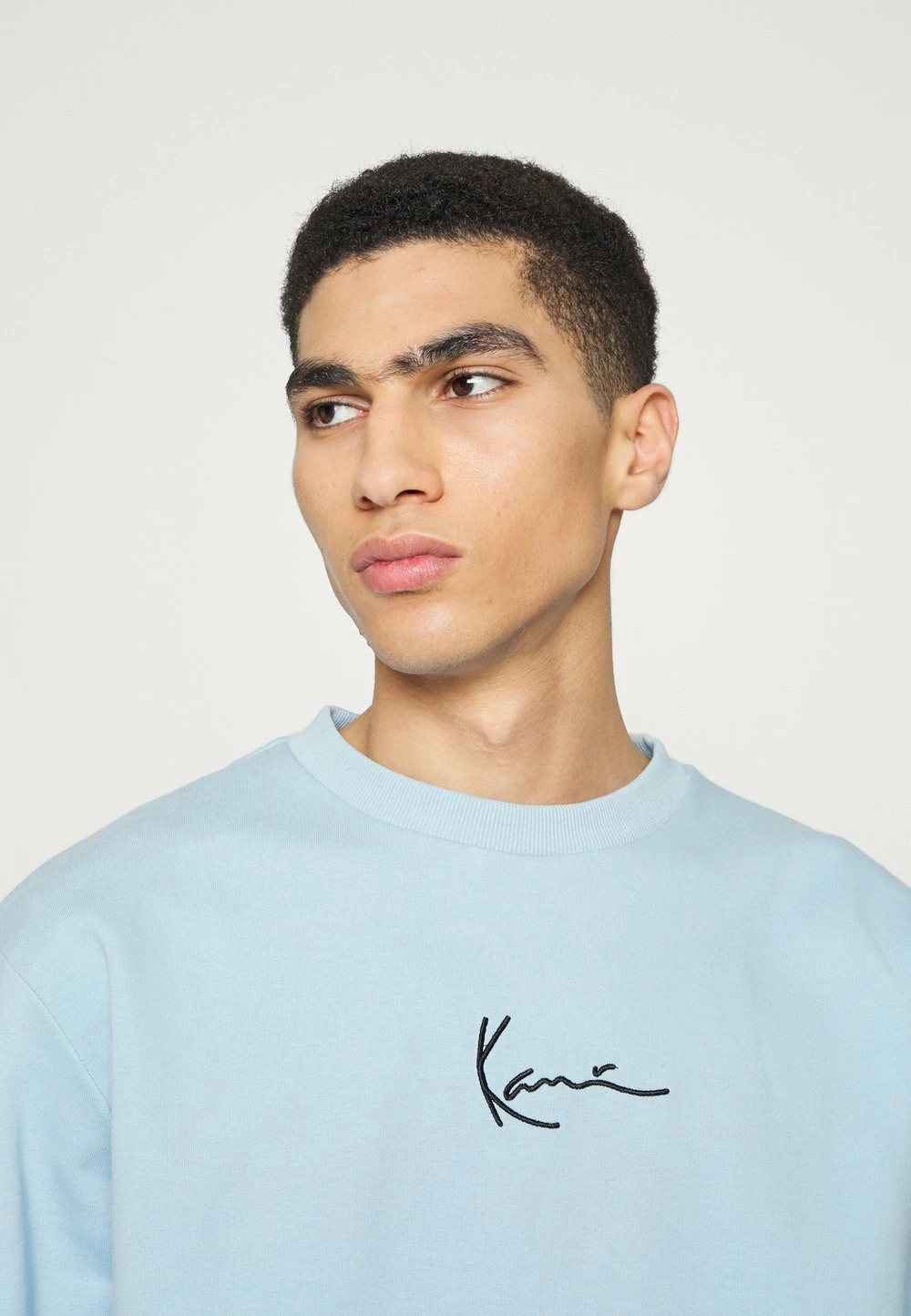 Karl Kani Prix Dynamité SMALL SIGANTURE CREW UNISEX - Sweatshirt sweats & hoodies col rond 7 Karl Kani Prix Dynamité SMALL SIGANTURE CREW UNISEX - Sweatshirt sweats & hoodies col rond – Image 5