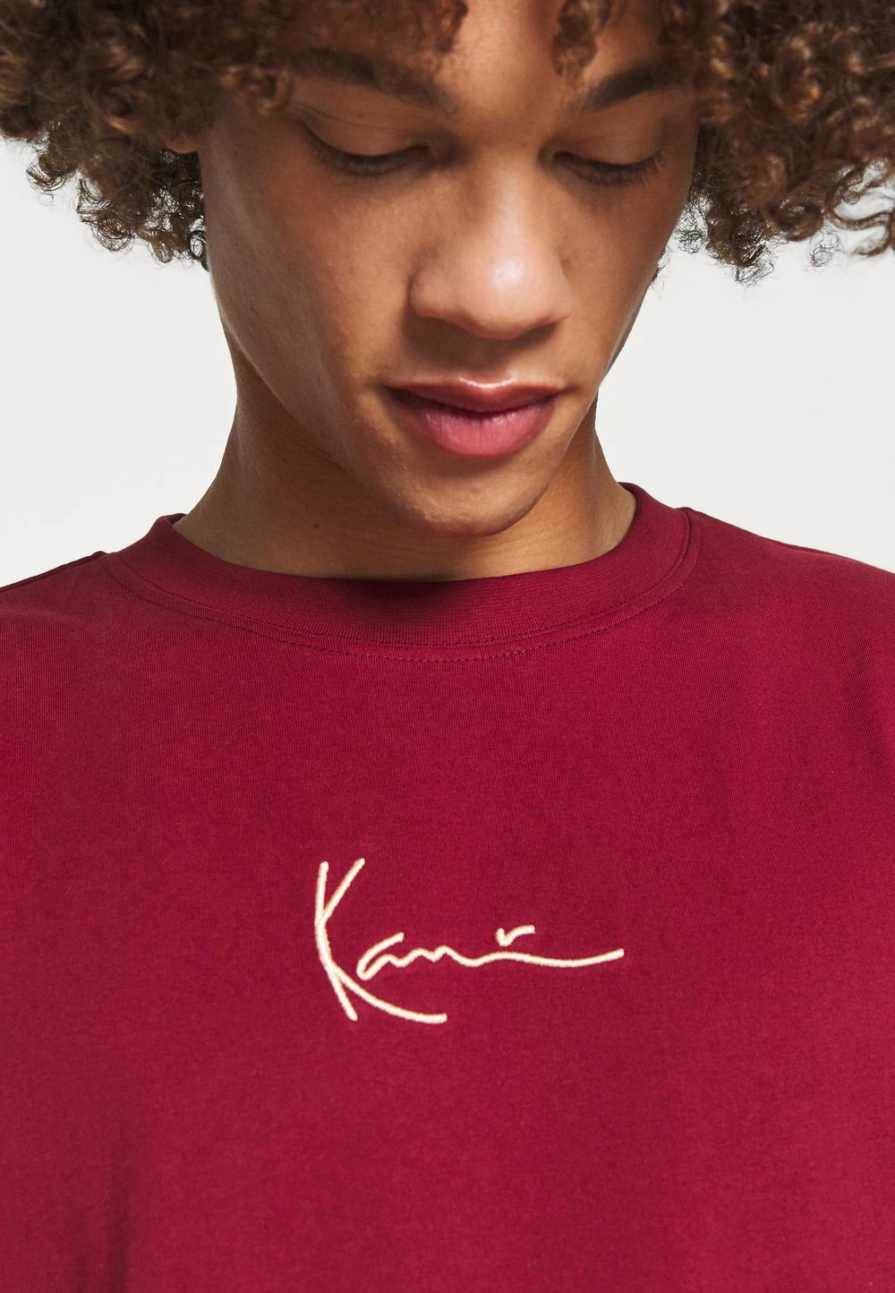 Karl Kani SMALL SIGNATURE TEE UNISEX - T-shirt basique Prix Raisonnable t-shirts col rond 8 Karl Kani SMALL SIGNATURE TEE UNISEX - T-shirt basique Prix Raisonnable t-shirts col rond – Image 6