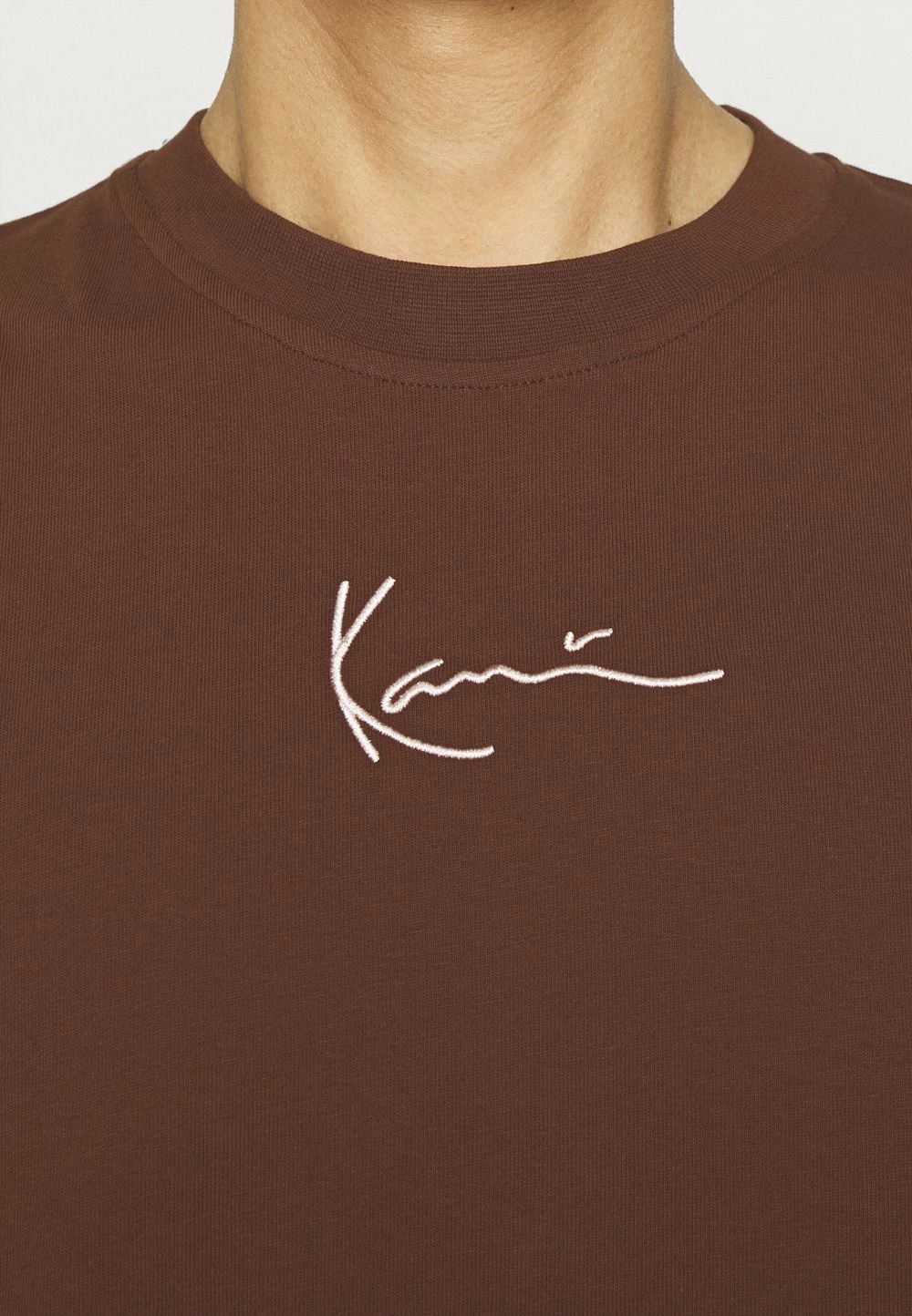 Meilleur Prix Garanti Karl Kani SMALL SIGNATURE TEE UNISEX - T-shirt basique t-shirts col rond 8 Meilleur Prix Garanti Karl Kani SMALL SIGNATURE TEE UNISEX - T-shirt basique t-shirts col rond â Image 6