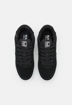 Karl Kani Prix Équitable 89 UP LOGO - Baskets basses sneakers rond female -Karl Kani Soldes Boutique 32251d010d69464ab127cac23d8740c4