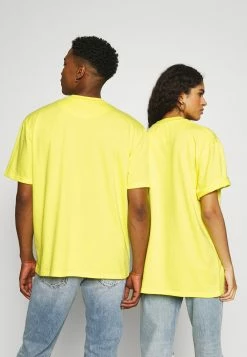 Karl Kani Discount En Ligne SMALL SIGNATURE BOX TEE UNISEX - T-shirt imprimé maillots de bains & peignoirs col rond 12 Karl Kani Discount En Ligne SMALL SIGNATURE BOX TEE UNISEX - T-shirt imprimé maillots de bains & peignoirs col rond -Karl Kani Soldes Boutique 338233df9704471db246485b2ac7f43c