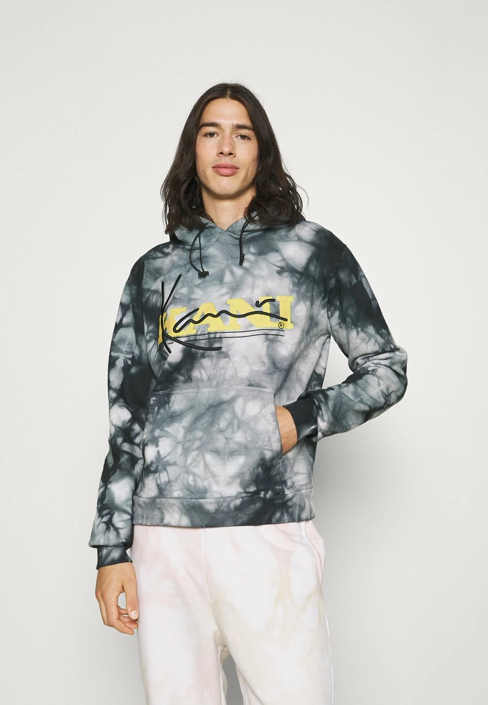 Karl Kani RETRO TIE DYE HOODIE UNISEX - Sweatshirt Prix Jamais Vus sweats & hoodies capuche 3 Karl Kani RETRO TIE DYE HOODIE UNISEX - Sweatshirt Prix Jamais Vus sweats & hoodies capuche