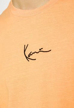 Karl Kani SMALL SIGNATURE WASHED TEE UNISEX - T-shirt imprimé Plus Bas Prix De Vente t-shirts col rond -Karl Kani Soldes Boutique 3570c87c408e4dfba5dd3f920b1f9c2e
