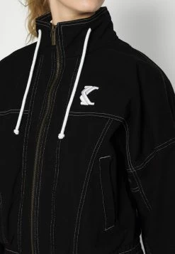 Karl Kani JACKET - Veste en jean Prix Gelé vestes & blazers col officier female -Karl Kani Soldes Boutique 35cfbff77f364eb69f96539b56f58e63