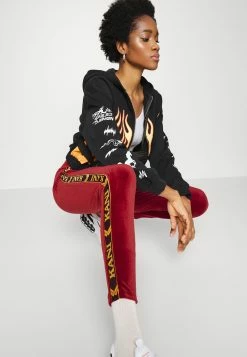 Karl Kani qualité absolue RETRO TAPE - Legging pantalons normale female -Karl Kani Soldes Boutique 3a177440ffd34f7ba28c914f2f297aae