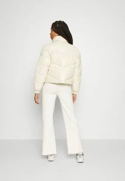 Qualité Supérieure Karl Kani CHEST SIGNATURE PUFFER JACKET - Veste d'hiver vestes & blazers col doublé female -Karl Kani Soldes Boutique 3c155915bc0a412ab839eef7fdd2419d