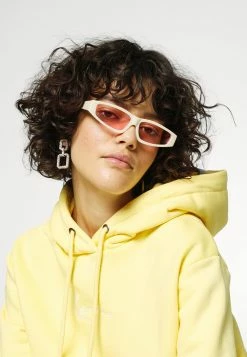 Prix Sympa Karl Kani SMALL SIGNATURE HOODIE - Sweatshirt sweats & sweats à capuche capuche female -Karl Kani Soldes Boutique 3db37b100d2b400094f8c67735753ba8