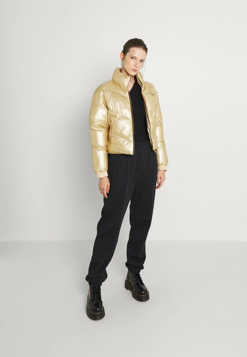 Remise En Ligne Karl Kani CHEST SIGNATURE PUFFER JACKET - Veste d'hiver vestes & blazers col doublé female 4 Remise En Ligne Karl Kani CHEST SIGNATURE PUFFER JACKET - Veste d'hiver vestes & blazers col doublé female – Image 2