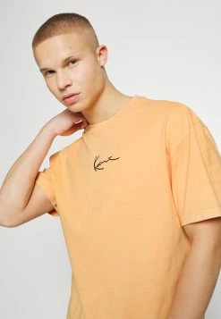 Karl Kani SMALL SIGNATURE WASHED TEE UNISEX - T-shirt imprimé Plus Bas Prix De Vente t-shirts col rond -Karl Kani Soldes Boutique 46a8b6b8ba6f47a185357a331b077205