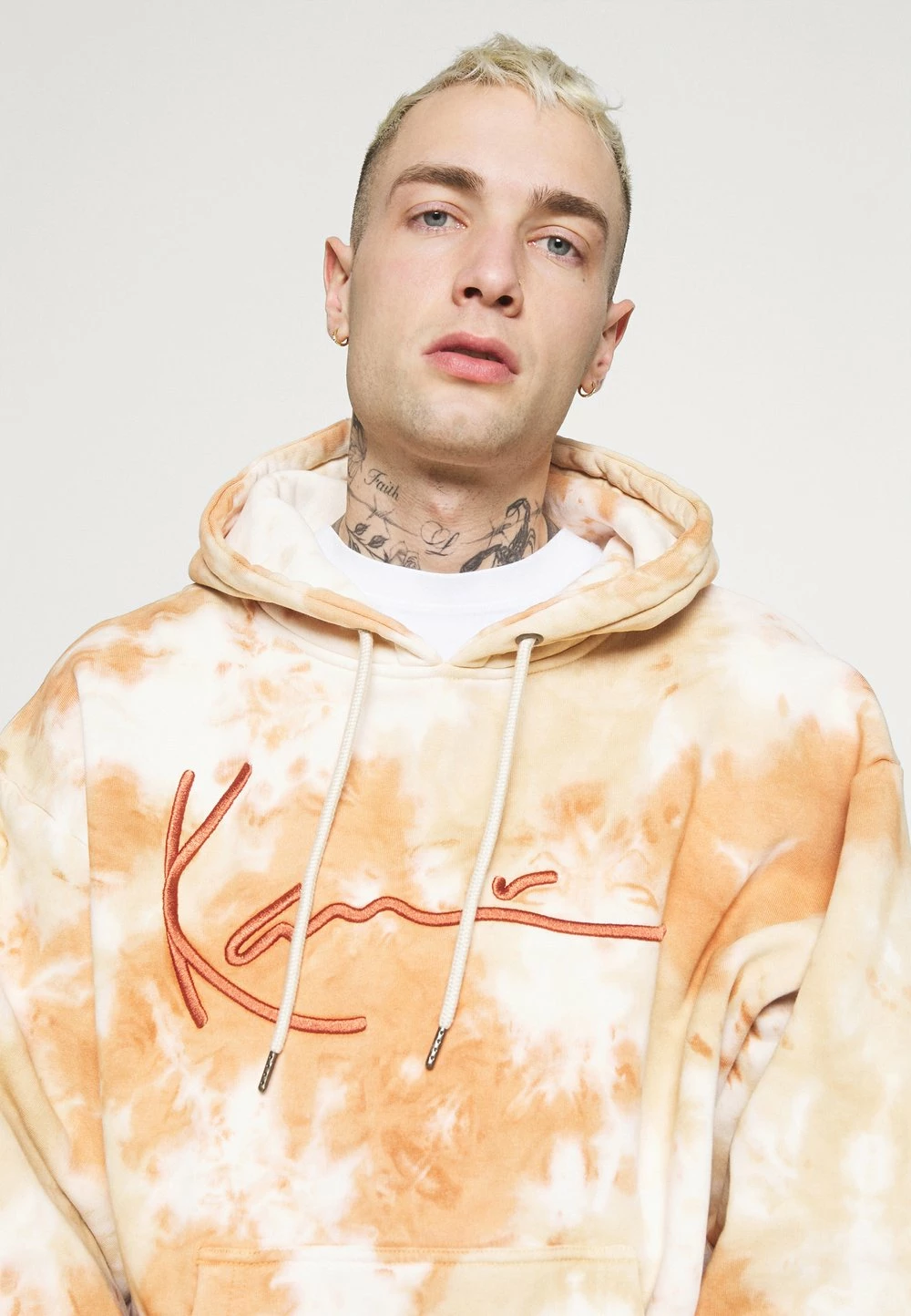 Karl Kani Qualité Supérieure UNISEX - Sweat à capuche sweatshirts 6 Karl Kani Qualité Supérieure UNISEX - Sweat à capuche sweatshirts – Image 4