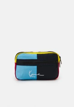 Karl Kani SIGNATURE VLOCK HIP - Sac banane Qualité Fiable sacs fermeture éclair male