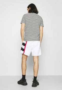 Karl Kani SIGNATURE BLOCK - Short Prix Jamais Vus shorts normale male 9 Karl Kani SIGNATURE BLOCK - Short Prix Jamais Vus shorts normale male -Karl Kani Soldes Boutique 5806d4353a8b4d98b085ef9431f22c9b