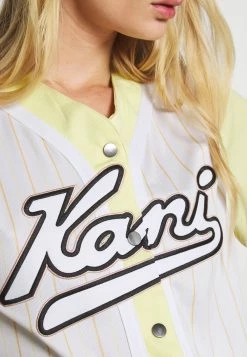 Vendre-Réclame Karl Kani VARSITY BLOCK PINSTRIPE BASEBALL SHIRT - T-shirt imprimé t-shirts col en v female -Karl Kani Soldes Boutique 5c8b14eb68884e76901e8084eee179a5
