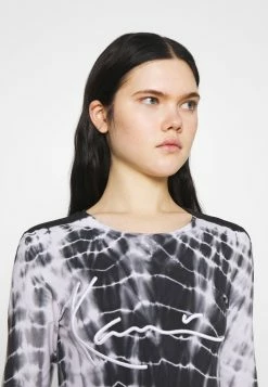 Qualité Garantie Karl Kani Robe en jersey sweatshirts col rond female -Karl Kani Soldes Boutique 5cd7b87e5b41475d962446512fe19922