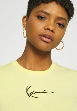 Karl Kani SMALL SIGNATURE SHORT TEE - T-shirt basique Prix Allégé t-shirts col rond female -Karl Kani Soldes Boutique 5dbaf4c8ae2e493bb2940c4e3ab00ecf