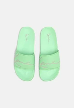 Faible Prix Karl Kani SIGNATURE POOL SLIDE - Mules ouvert female -Karl Kani Soldes Boutique 67985d319f0543a2b3b416d00eef0cd1