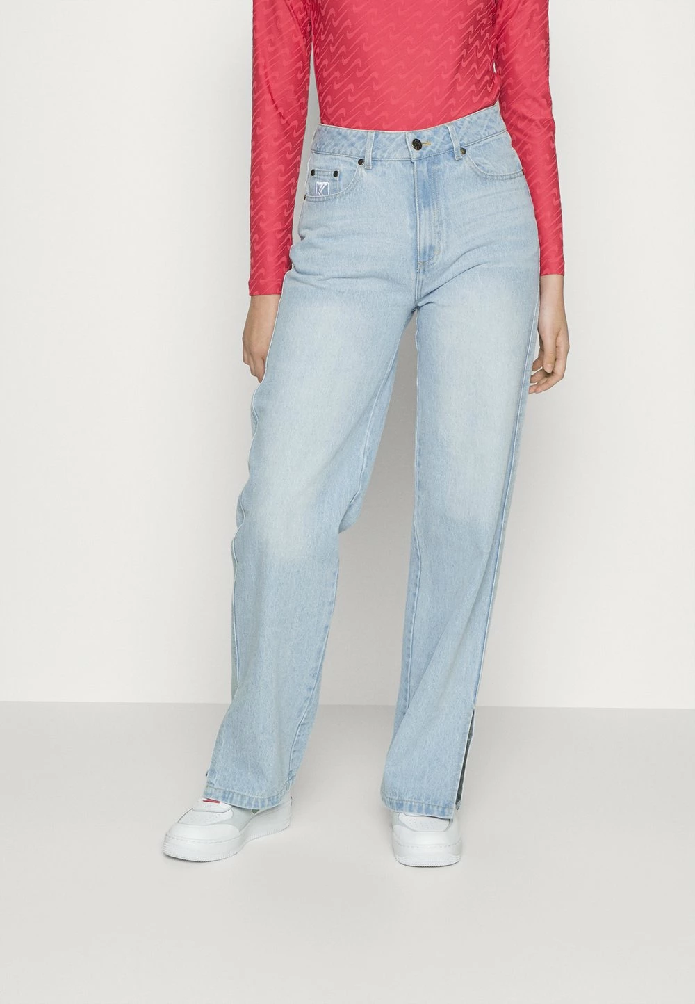 Prix Ourlé Karl Kani SLIT - Jean boyfriend jeans haute female 3 Prix Ourlé Karl Kani SLIT - Jean boyfriend jeans haute female