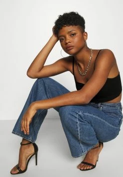 Karl Kani SIGNATURE CROP - Débardeur En Remise vestes encolure large ronde female -Karl Kani Soldes Boutique 6d2e474dfc8049f19b695ad4eae94042