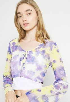 Karl Kani Authentique 100% SIGNATURE PAISLEY BOLERO - Veste légère vestes & blazers col en v profond female -Karl Kani Soldes Boutique 6f031eec4d9948dfbca6f210a283be64