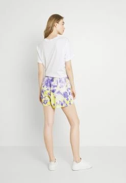 Karl Kani Prix Discount SMALL SIGNATURE PAISLEY RESORT - Short shorts haute female 11 Karl Kani Prix Discount SMALL SIGNATURE PAISLEY RESORT - Short shorts haute female -Karl Kani Soldes Boutique 74e0e038584f4473baae8af88721fa06