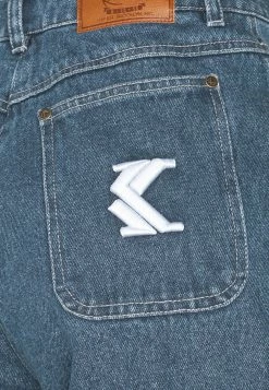 Prix Bradés Karl Kani Jean boyfriend jeans haute female -Karl Kani Soldes Boutique 82759b4b0a8f4dd2a199ee6db94f41da