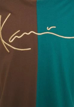 Karl Kani SIGNATURE BLOCK TEE UNISEX - T-shirt imprimé Prix Légers t-shirts col rond -Karl Kani Soldes Boutique 831daf8a865e45d18867455fb3912427