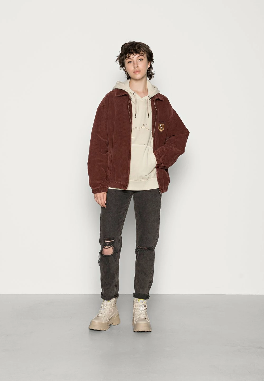 Karl Kani SIGNATURE WASHED HOODIE - Sweatshirt Prix Avantageux sweats & sweats à capuche capuche female 4 Karl Kani SIGNATURE WASHED HOODIE - Sweatshirt Prix Avantageux sweats & sweats à capuche capuche female – Image 2