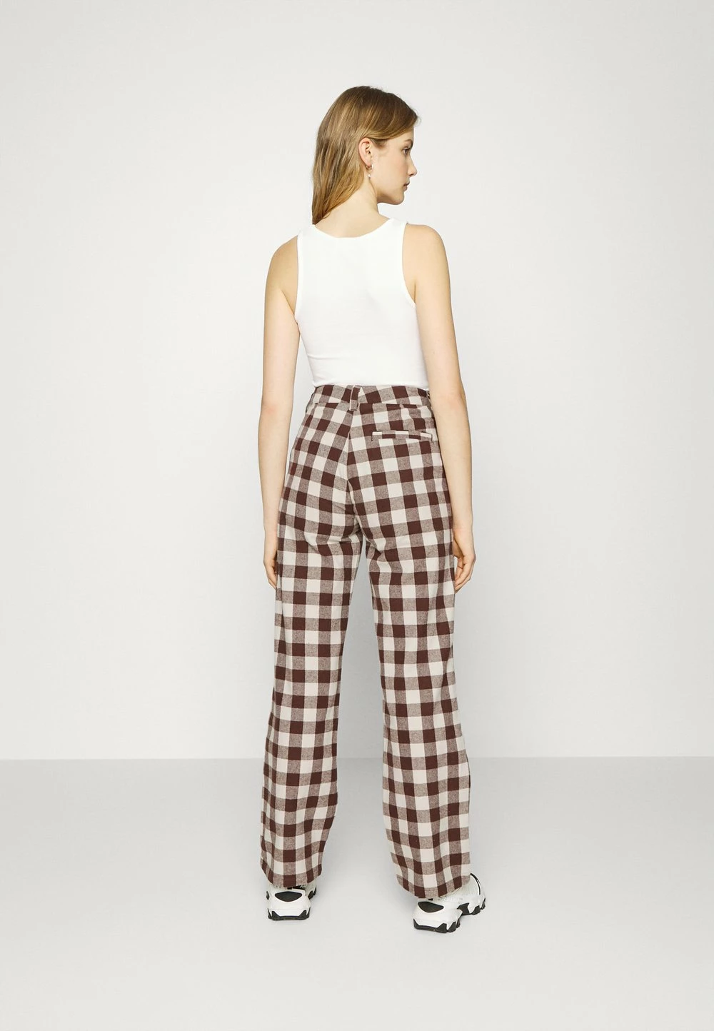 Karl Kani Soldes En Ligne RETRO WIDE LEG CHECK PANTS - Pantalon classique pantalons haute female 5 Karl Kani Soldes En Ligne RETRO WIDE LEG CHECK PANTS - Pantalon classique pantalons haute female – Image 3