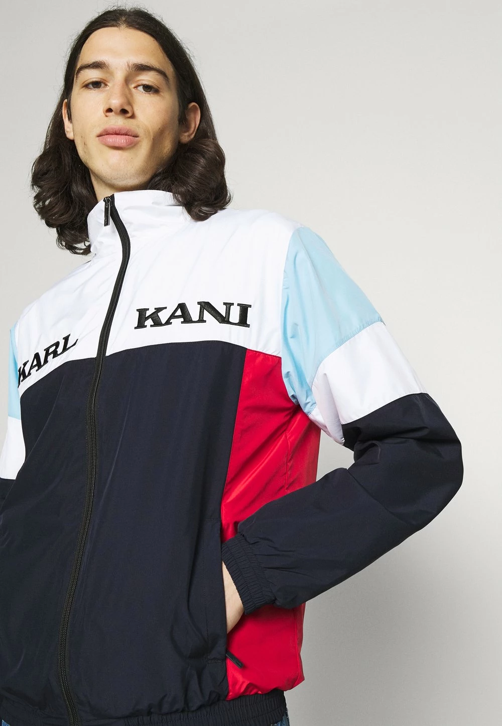 Karl Kani Haute Qualité RETRO BLOCK TRACKJACKET - Veste légère vestes col montant male 6 Karl Kani Haute Qualité RETRO BLOCK TRACKJACKET - Veste légère vestes col montant male – Image 4