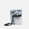 Qualité Excellente Karl Kani SIGNATURE TIE DYE POUCH BAG UNISEX - Sac bandoulière sacs à scratch