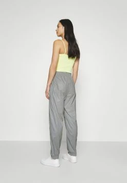 Karl Kani RETRO SHINY TRACKPANTS - Pantalon de survêtement En Remise pantalons haute female -Karl Kani Soldes Boutique 95d3d6dc7c334edeb8ed8c13e9bfc37f