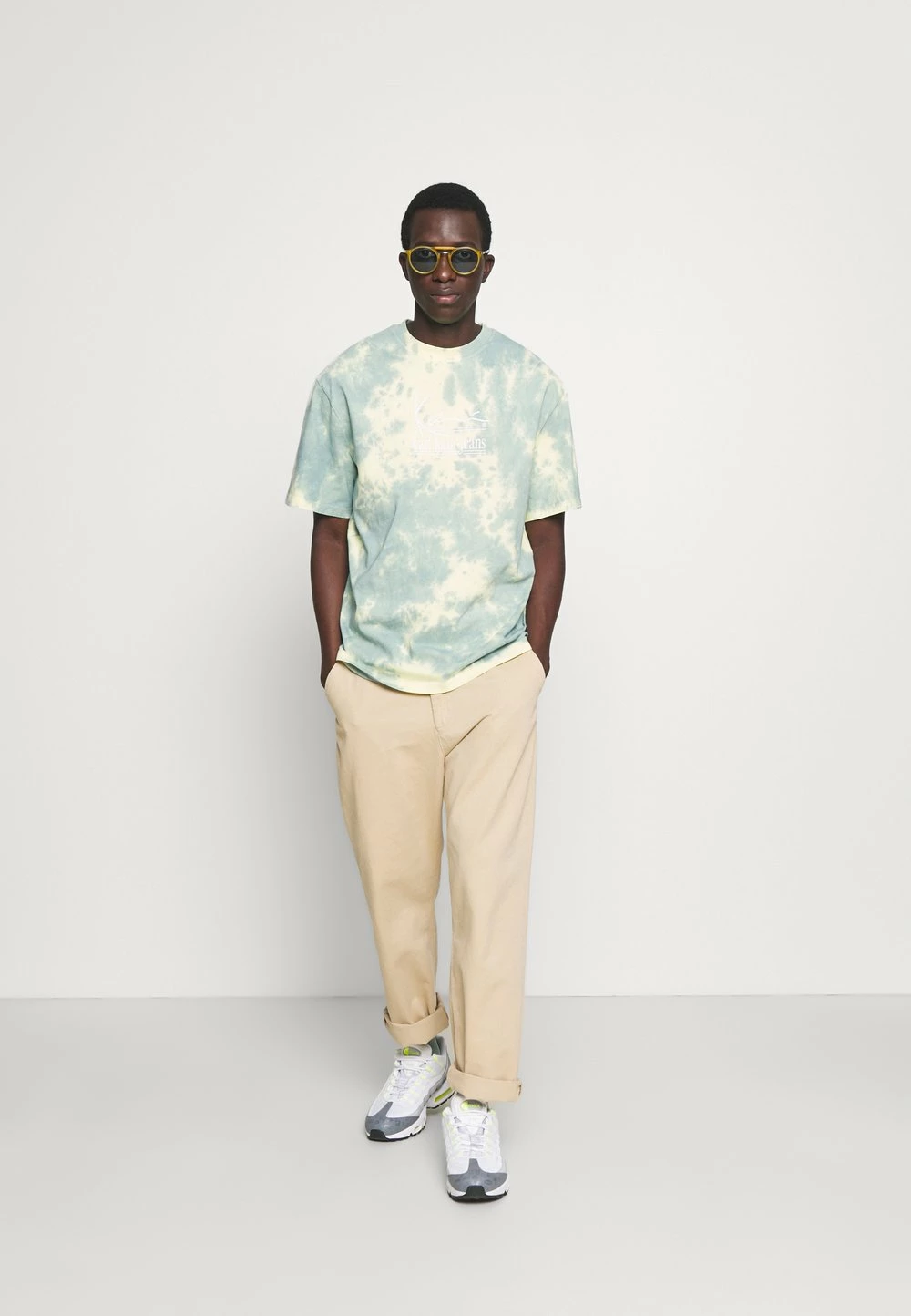 Prix Imbattable Karl Kani SIGNATURE TIE DYE TEE UNISEX - T-shirt imprimé t-shirts col rond 4 Prix Imbattable Karl Kani SIGNATURE TIE DYE TEE UNISEX - T-shirt imprimé t-shirts col rond – Image 2