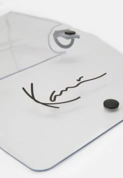 Excellente qualité Karl Kani SIGNATURE TAPE SMALL - Sac bandoulière sacs fermeture à boutons-pression male -Karl Kani Soldes Boutique 9832269f0d6247c1a04be6005a527105