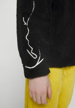 Karl Kani SIGNATURE BLOCK JACKET UNISEX - Veste polaire Un Tarif Préférentiel pulls & gilets col officier -Karl Kani Soldes Boutique 9eb5fd0a7f414ddd99ab8457aa4bac60