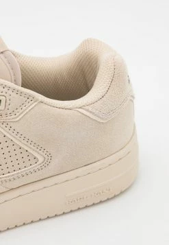 Karl Kani KANI 89 PRM - Baskets basses Plus Bas Prix De Vente sneakers rond male -Karl Kani Soldes Boutique a1c2766be677443e827f54702f2d65b8