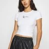Prix Abordable Karl Kani SMALL SIGNATURE SHORT TEE - T-shirt imprimé t-shirts col rond female -Karl Kani Soldes Boutique a738c88e78404707b470e9b930825def