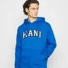 Karl Kani Qualité Garantie SERIF HOODIE UNISEX - Sweat à capuche sweatshirts 1 Karl Kani Qualité Garantie SERIF HOODIE UNISEX - Sweat à capuche sweatshirts -Karl Kani Soldes Boutique a7ddf28be4204dea9a4377e1561e1386