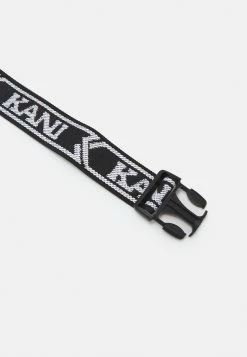 Qualité Fiable Karl Kani SIGNATURE TAPE WAIST BAG - Sac banane sacs fermeture éclair male -Karl Kani Soldes Boutique a912dde26b8e4ccc9cb0a7b67a25e5bb