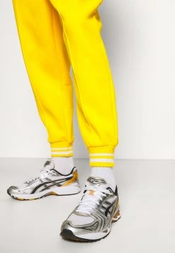 Karl Kani Prix Compétitif SIGNATURE - Pantalon de survêtement joggings normale male -Karl Kani Soldes Boutique ac2904642b6148aeab47046d22790de4