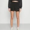 Remise En Ligne Karl Kani SMALL SIGNATURE - Short shorts haute female