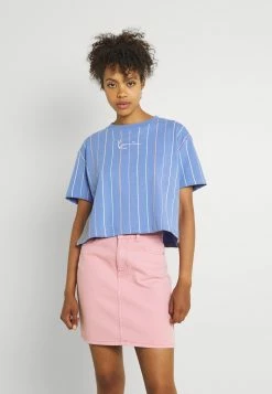 Prix Dégriffé Karl Kani SMALL SIGNATURE SHORT PINSTRIPE TEE - T-shirt imprimé t-shirts col rond female