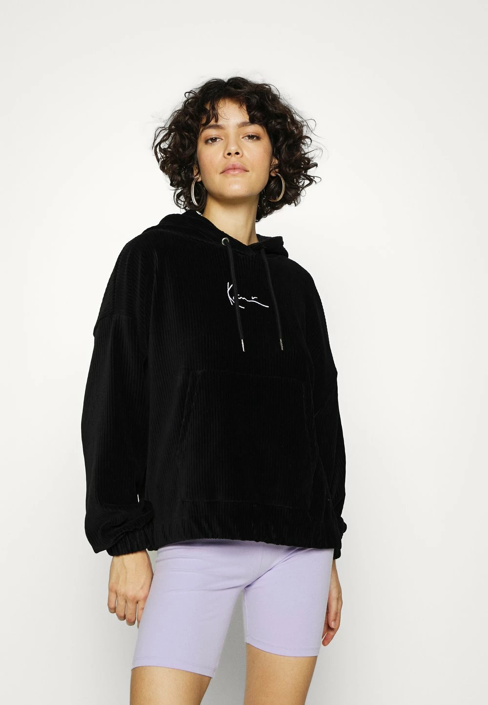 Karl Kani Prix Ourlé SMALL SIGNATURE HOODIE - Sweat à capuche sweats & sweats à capuche female 3 Karl Kani Prix Ourlé SMALL SIGNATURE HOODIE - Sweat à capuche sweats & sweats à capuche female