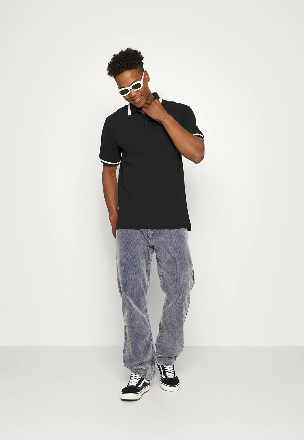 Qualité absolue Karl Kani CHEST SIGNATURE BLOCK TEE - Polo t-shirts col polo male 4 Qualité absolue Karl Kani CHEST SIGNATURE BLOCK TEE - Polo t-shirts col polo male – Image 2