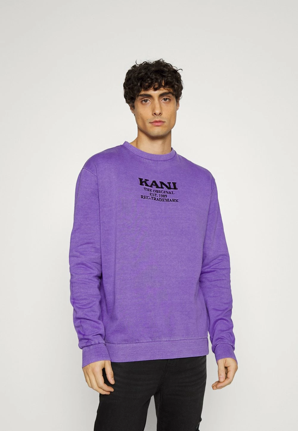 Karl Kani UNISEXRETRO WASHED CREW - Sweatshirt Prix Sacrifiés sweats & hoodies col rond 3 Karl Kani UNISEXRETRO WASHED CREW - Sweatshirt Prix Sacrifiés sweats & hoodies col rond
